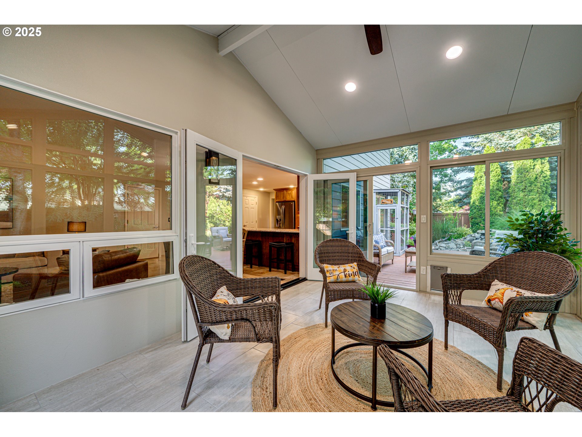 1732 Northwest 29th Circle Camas, WA 98607 - Photo 12 of 46 Gallery Image 12