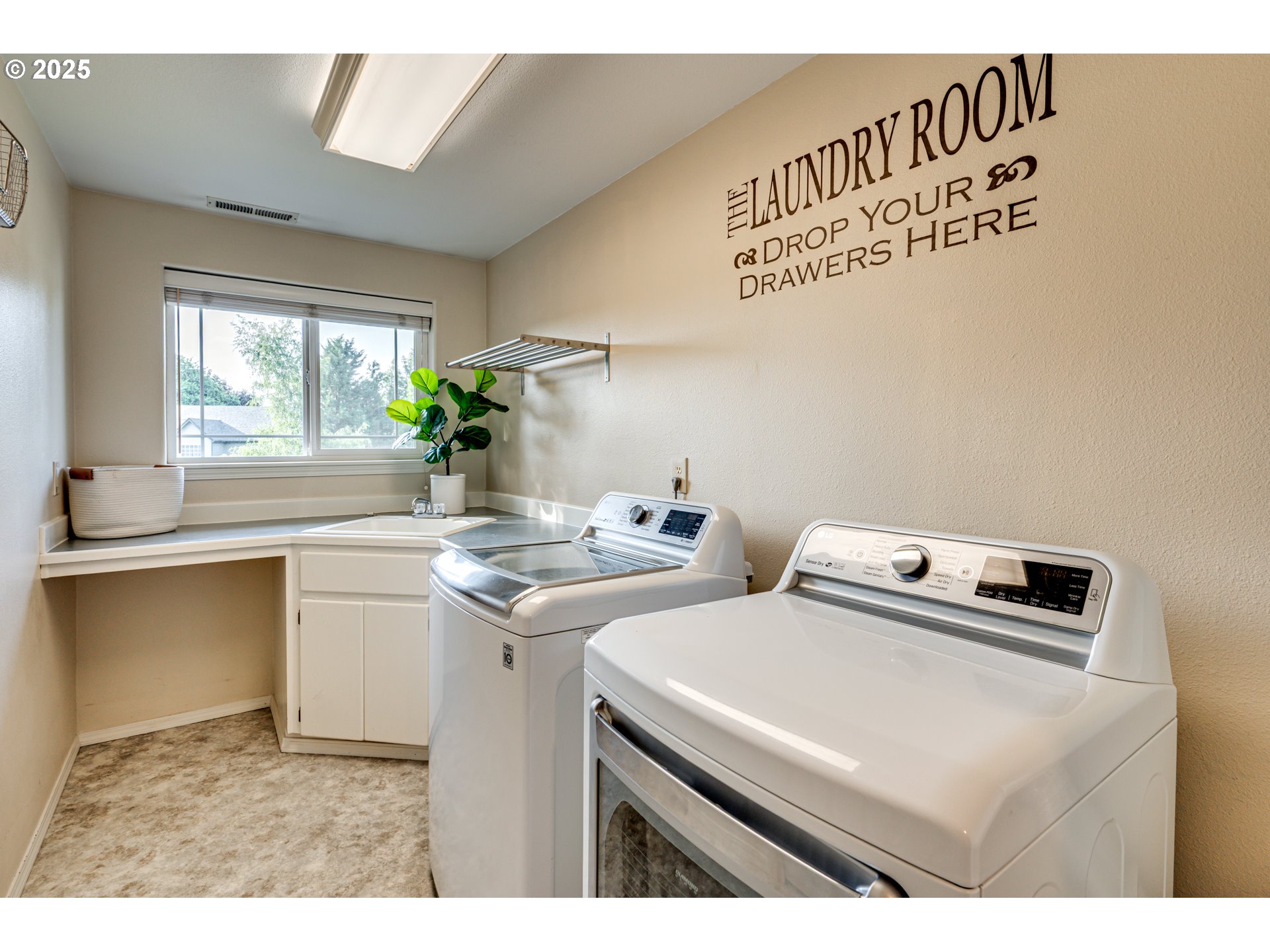 1732 Northwest 29th Circle Camas, WA 98607 - Photo 27 of 46 Gallery Image 27