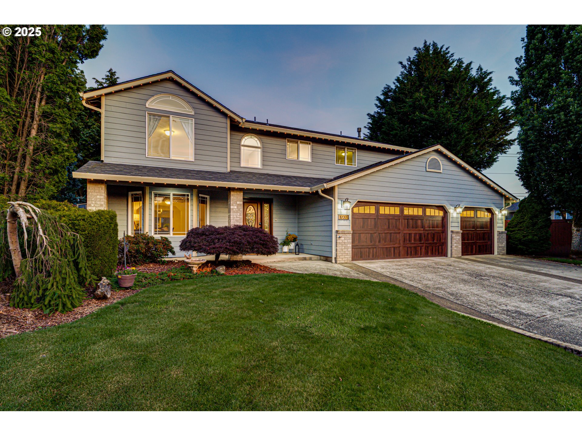 1732 Northwest 29th Circle Camas, WA 98607 - Photo 3 of 46 Gallery Image 3