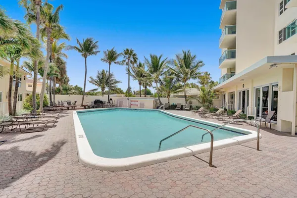 $2,600 | 6000 North Ocean Boulevard, Unit 11E, Lauderdale-by-the-Sea, FL 33308
