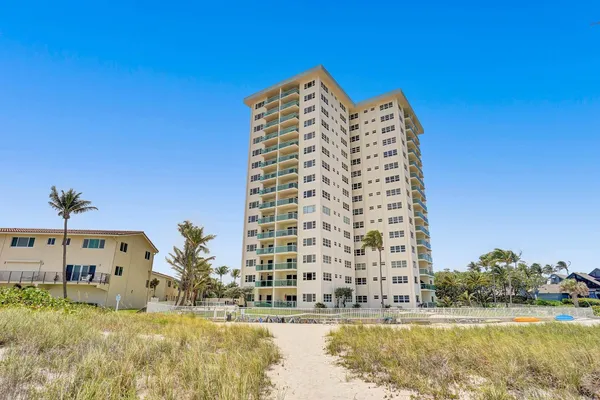 $2,600 | 6000 North Ocean Boulevard, Unit 11E, Lauderdale-by-the-Sea, FL 33308