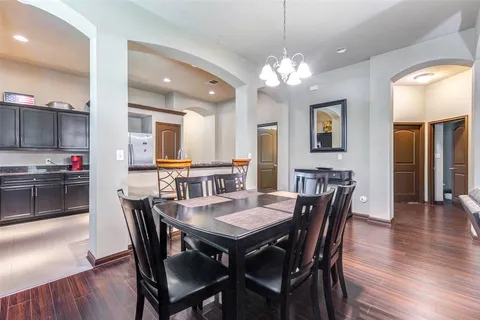 $250,000 | 940 Oak Lynn Drive, Conroe, TX 77378