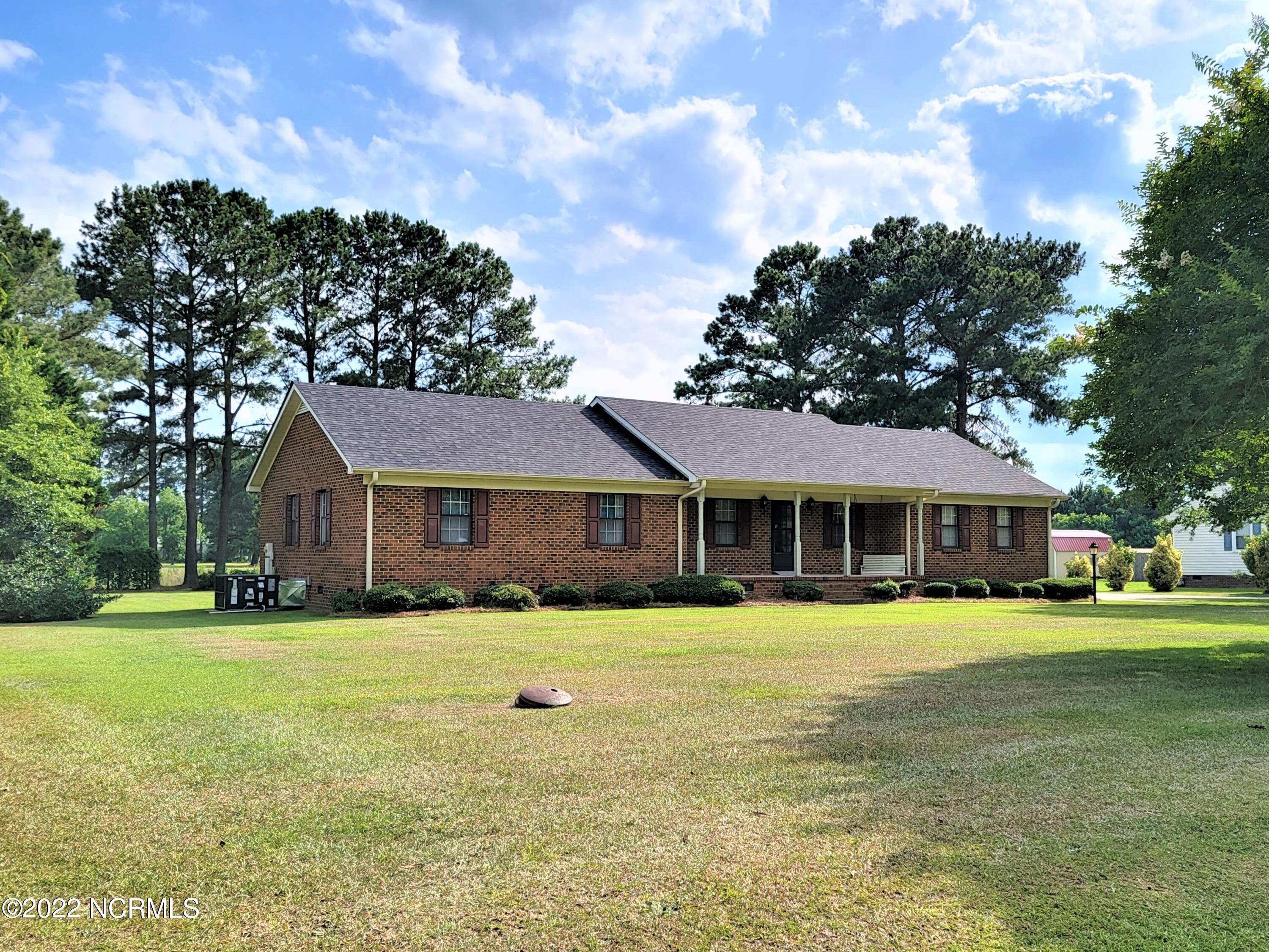 525 Forlines Road Winterville, NC 28590 - Photo 1 of 33 Primary Photo