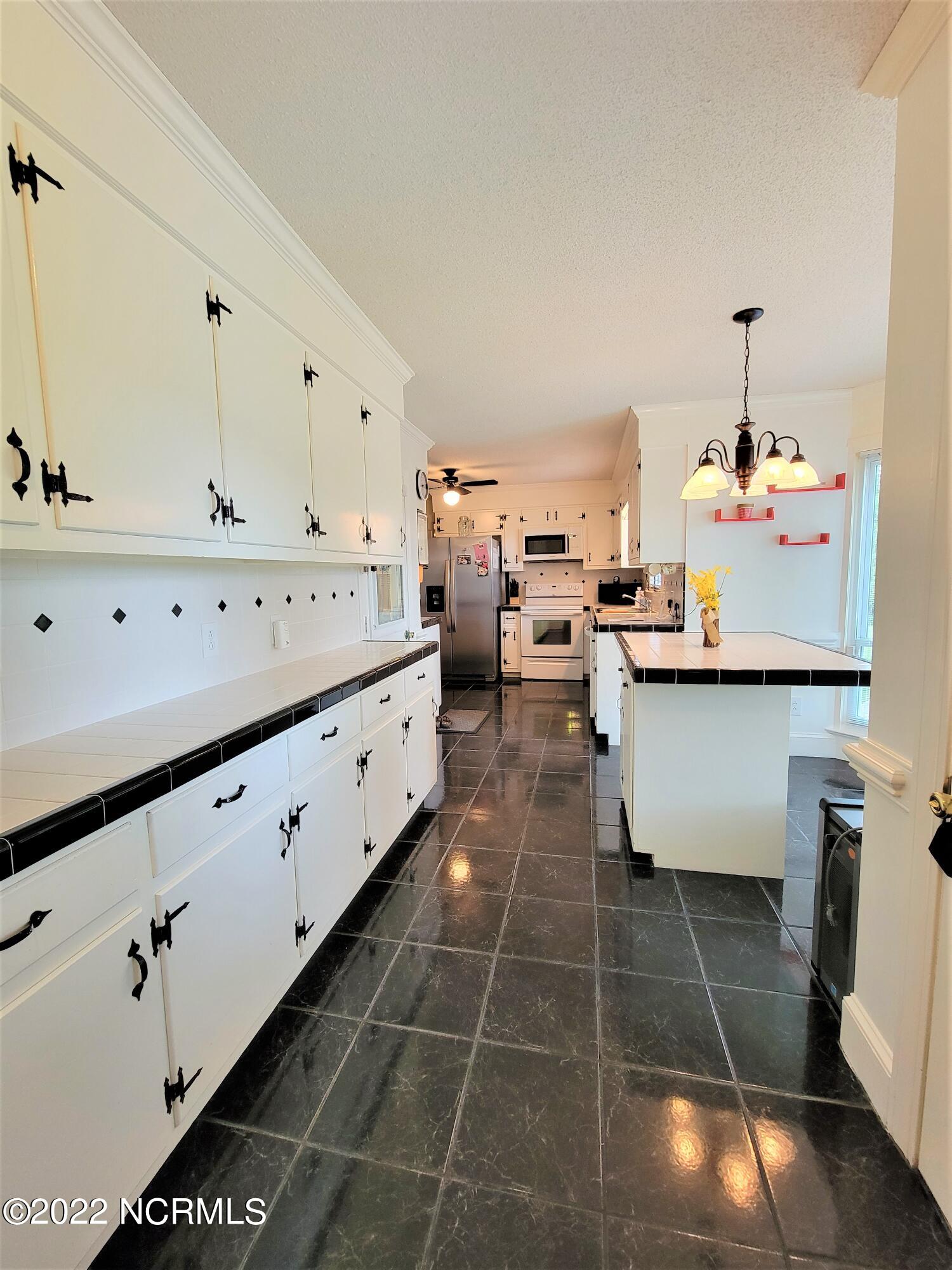 525 Forlines Road Winterville, NC 28590 - Photo 27 of 33 20220610_174319b