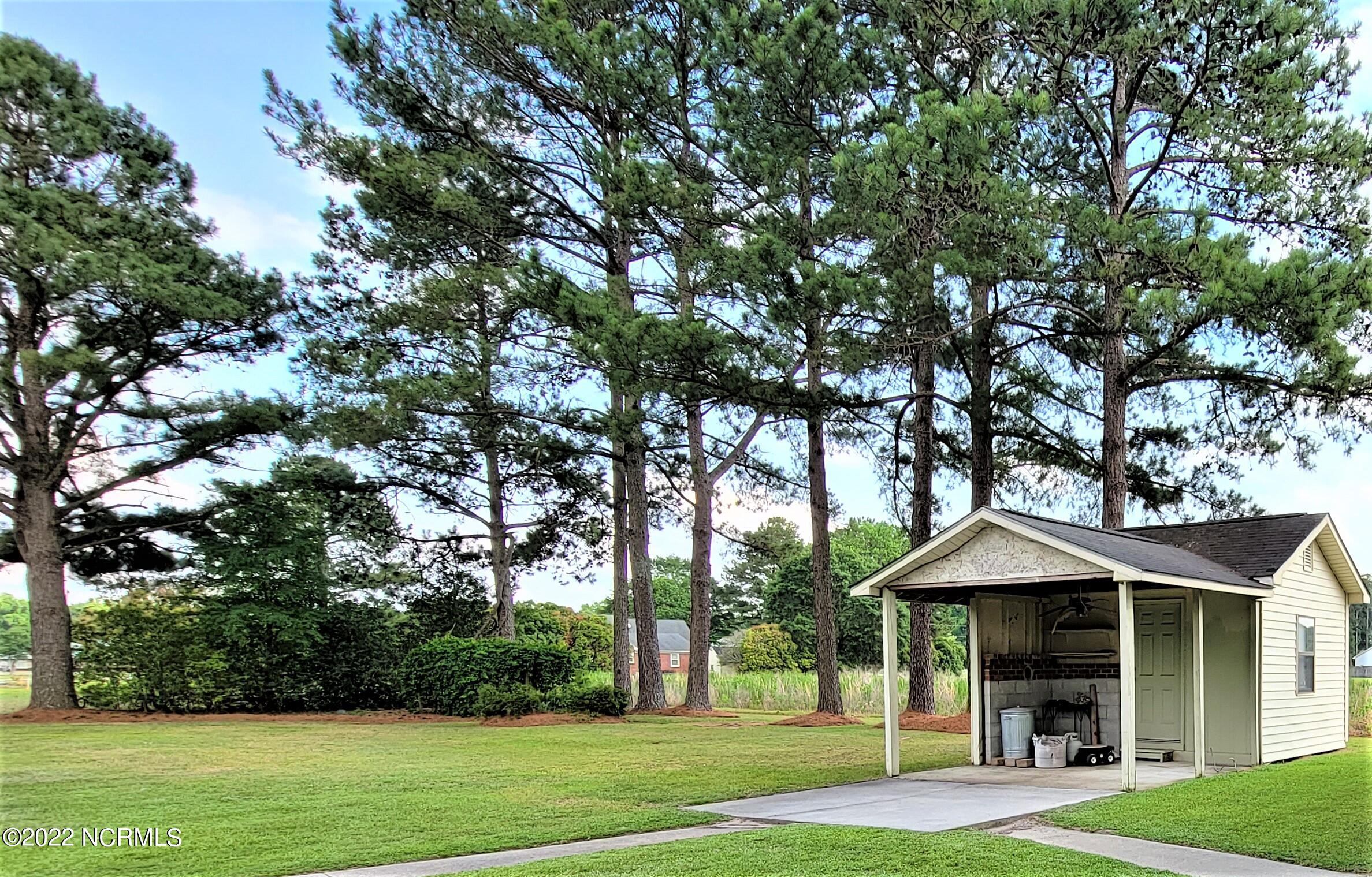 525 Forlines Road Winterville, NC 28590 - Photo 32 of 33 20220610_170937b