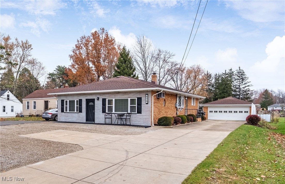 8415 Ridge Road North Royalton, OH 44133 - Photo 1 of 35