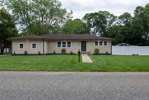 $678,000 | 64 Lincoln Avenue, Mastic Beach, NY 11951