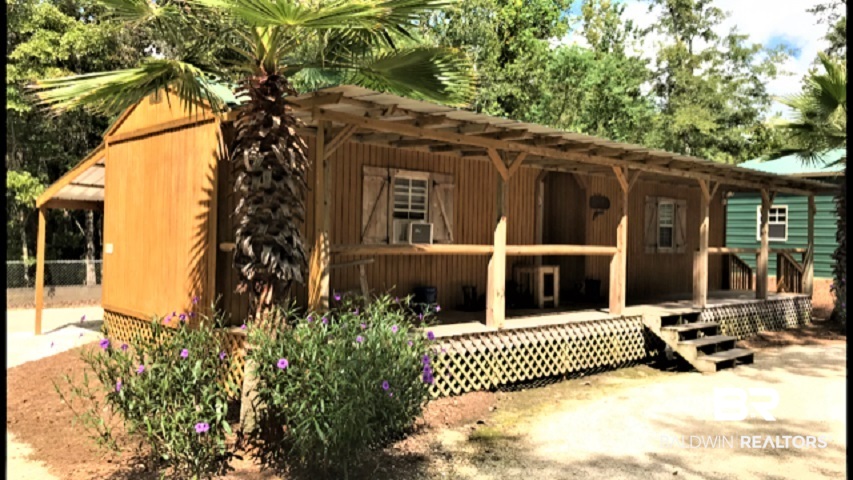 6613 Cook Road Foley, AL 36535 - Photo 4 of 33 Main cabin