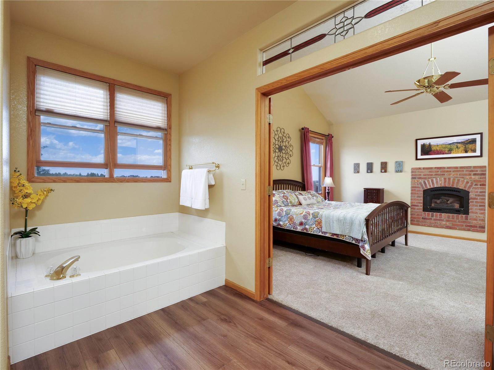 1493 Deerpath Road Franktown, CO 80116 - Photo 19 of 40 Gallery Image 19