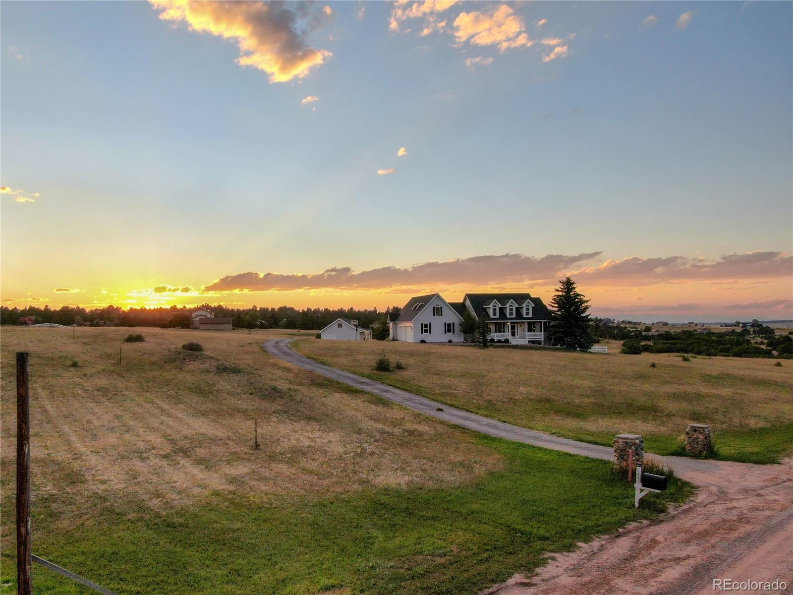 1493 Deerpath Road Franktown, CO 80116 - Photo 3 of 40 Gallery Image 3