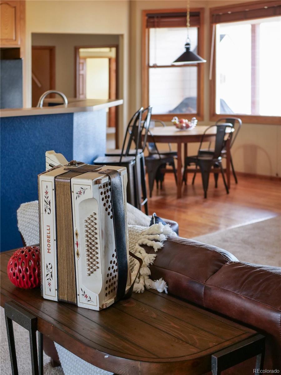 1493 Deerpath Road Franktown, CO 80116 - Photo 8 of 40 Gallery Image 8