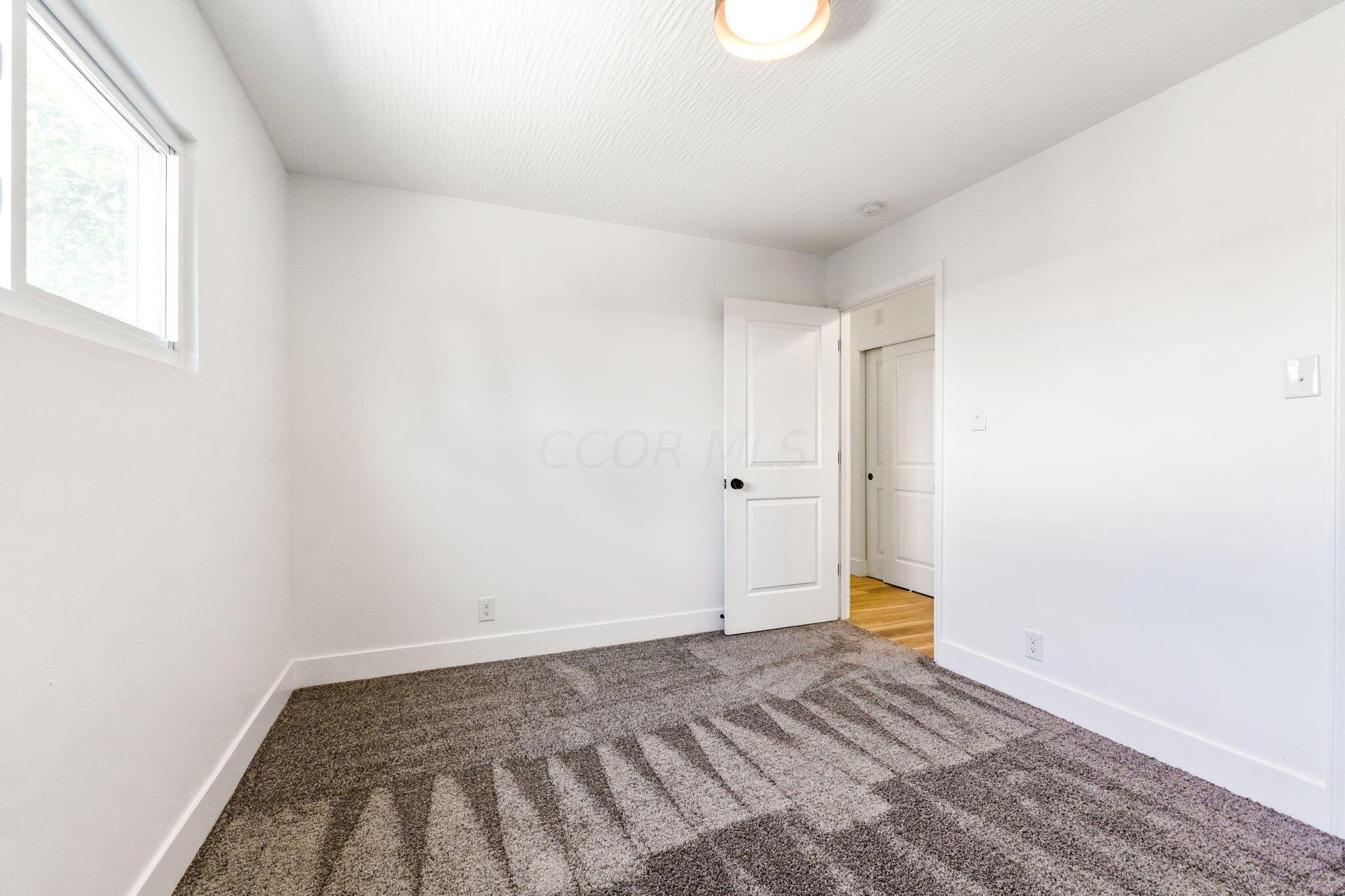 4338 Etna Road Columbus, OH 43213 - Photo 25 of 34 4338 Etna (Interior)-22