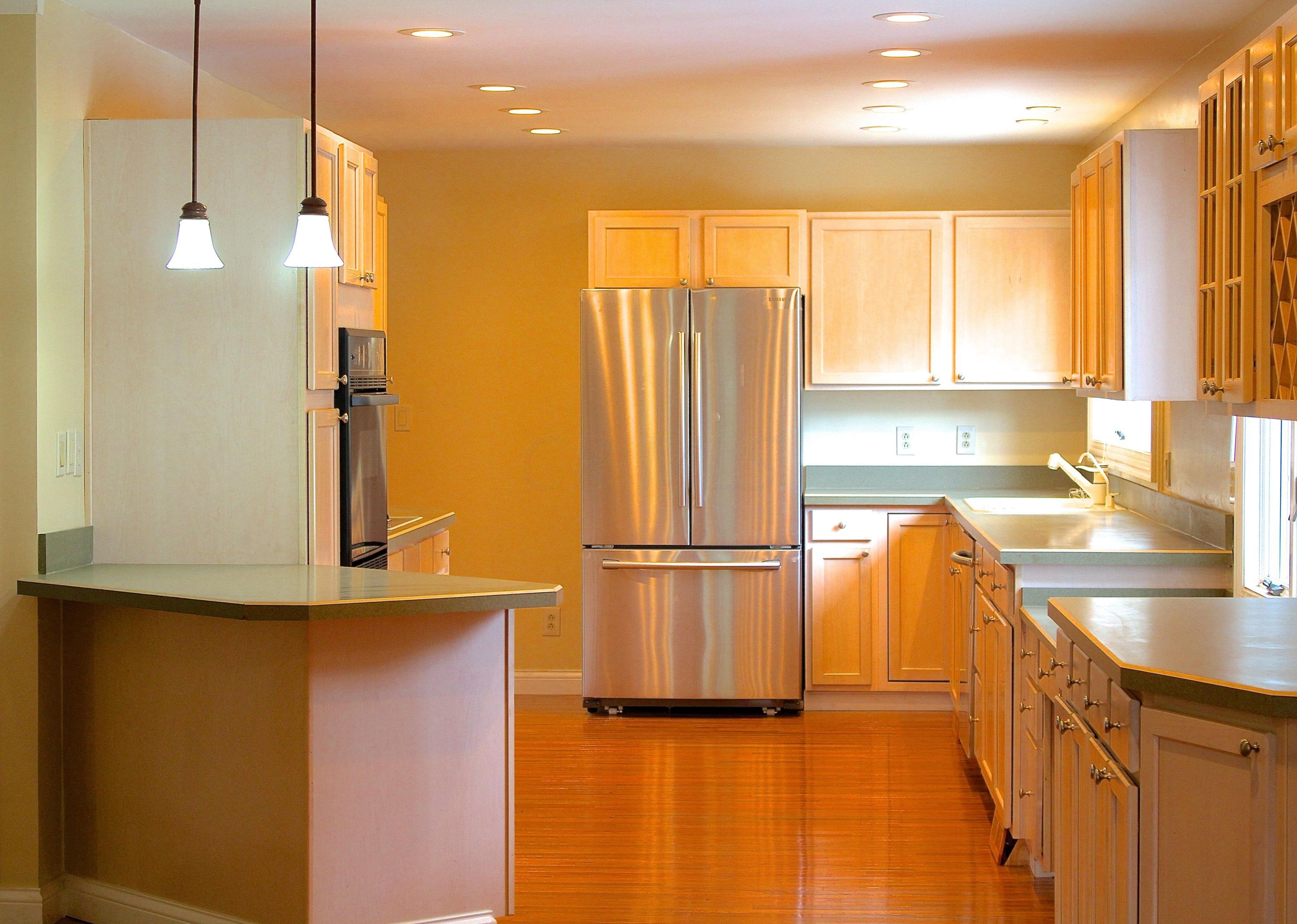 5616 Sinclair Road Columbus, OH 43229 - Photo 1 of 34 Gallery Image 1