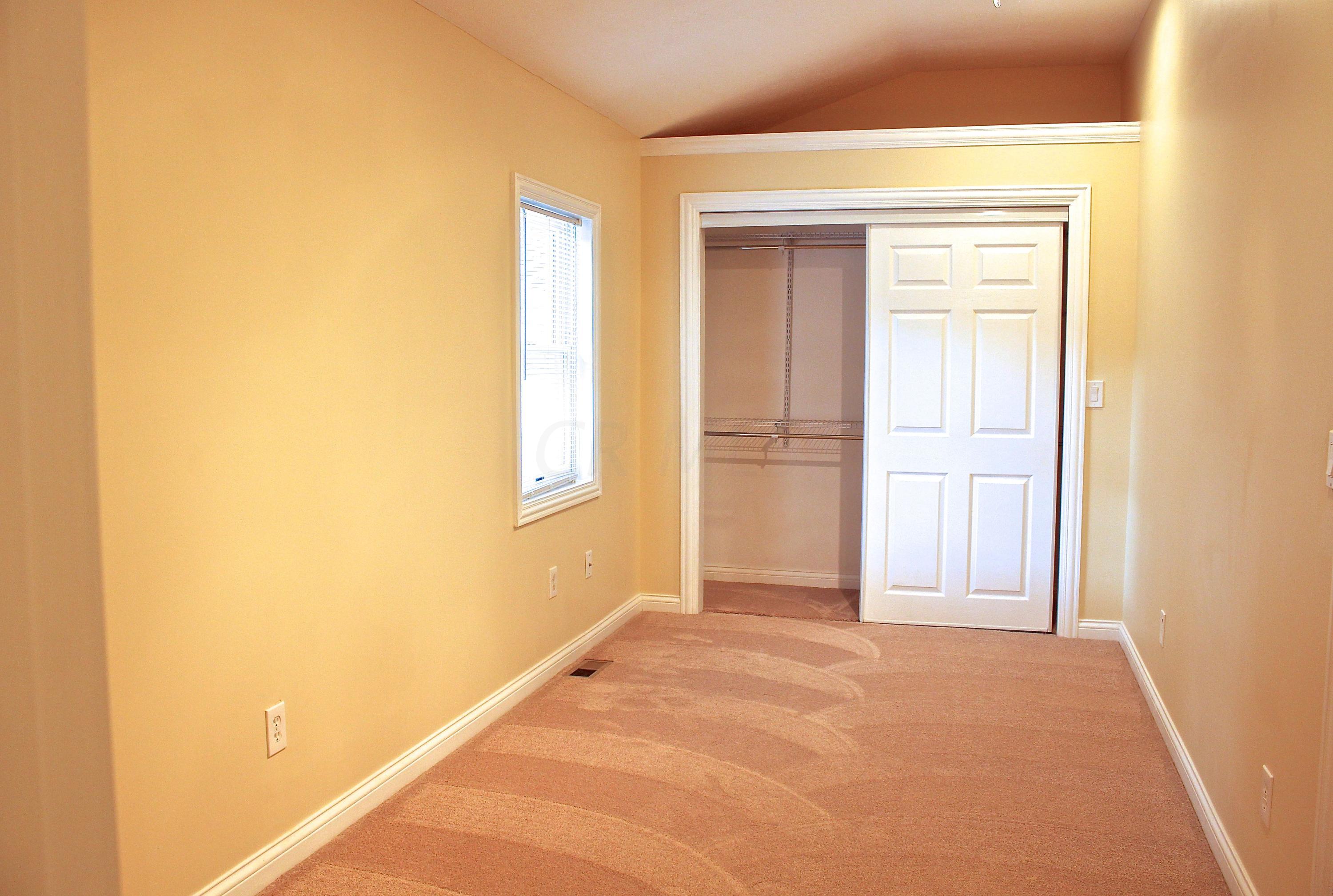 5616 Sinclair Road Columbus, OH 43229 - Photo 22 of 34 Gallery Image 22