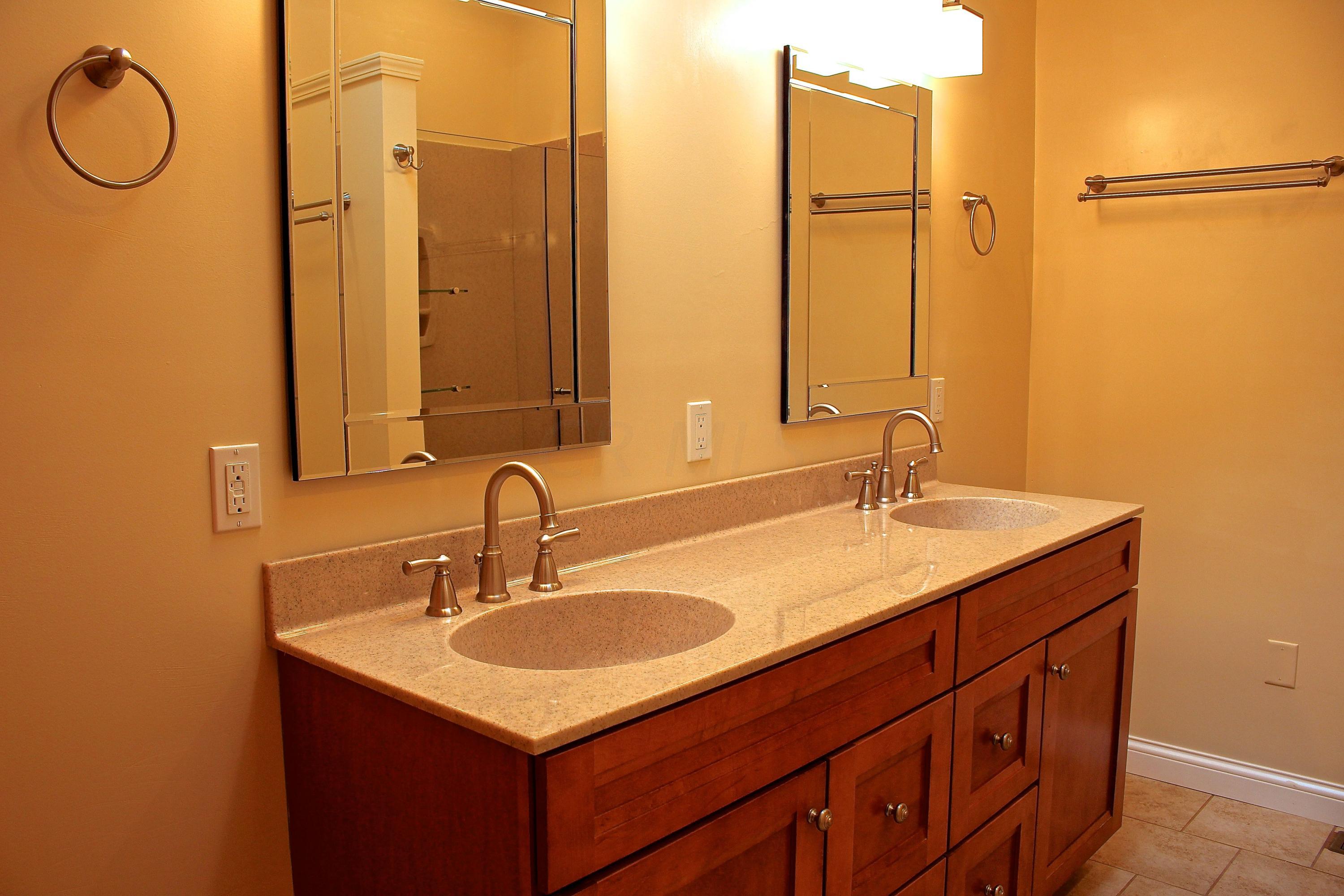 5616 Sinclair Road Columbus, OH 43229 - Photo 25 of 34 Gallery Image 25