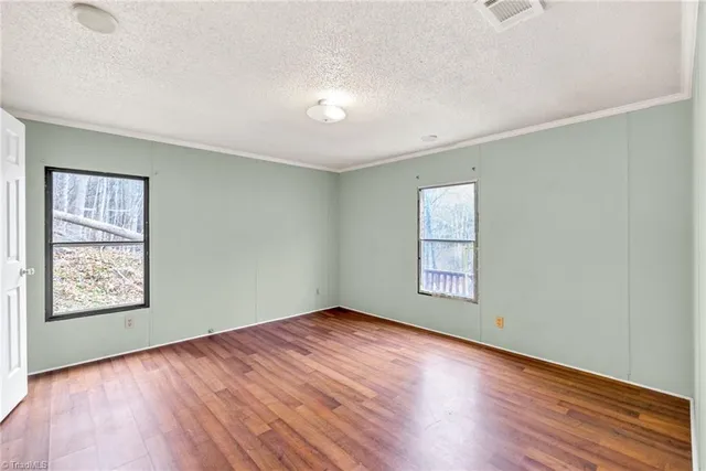 $179,900 | 3303 Old Highway 16, Lansing, NC 28643