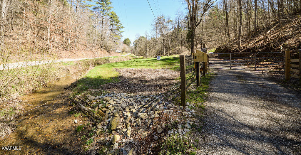117 High Top Road Reliance, TN 37369 - Photo 3 of 8 DSC_0405