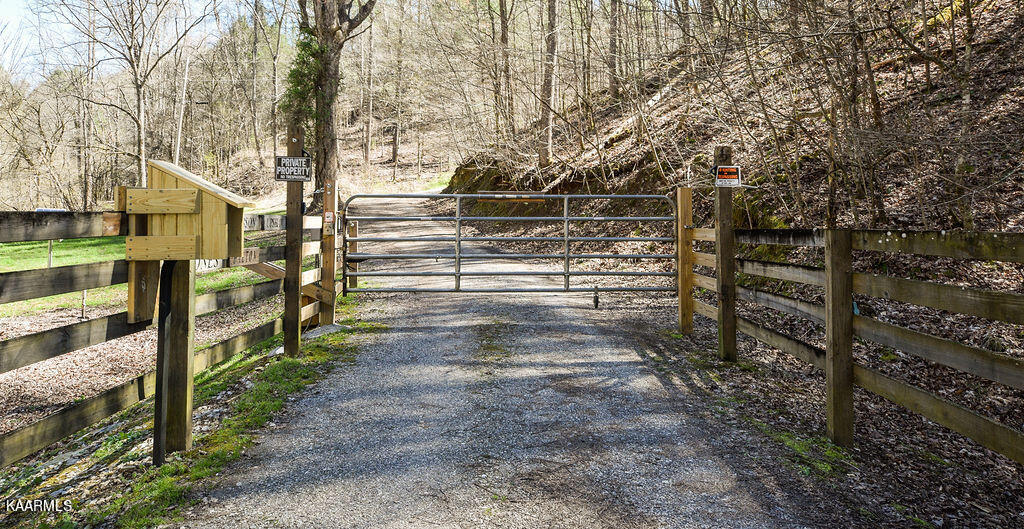 117 High Top Road Reliance, TN 37369 - Photo 4 of 8 DSC_0406