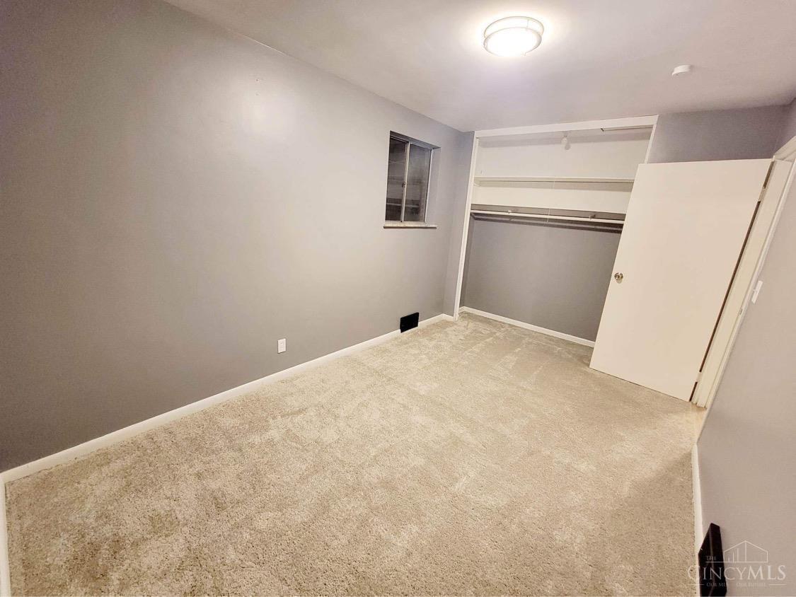 7889 Stillwell Road Cincinnati, OH 45237 - Photo 5 of 12