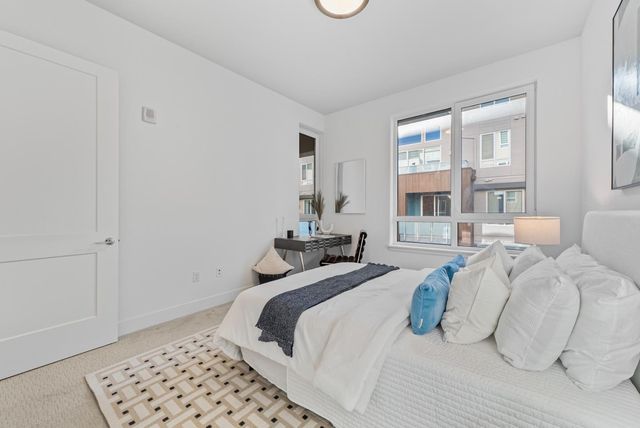 $1,208,000 | 2358 Velocity Common, Unit 206, Fremont, CA 94539