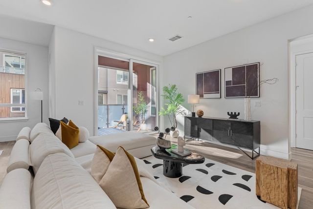 $1,208,000 | 2358 Velocity Common, Unit 206, Fremont, CA 94539