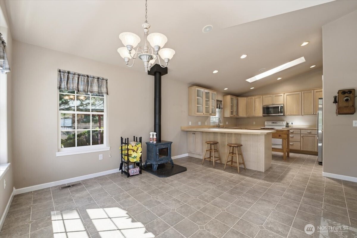 8831 Entiat River Road Entiat, WA 98822 - Photo 14 of 40