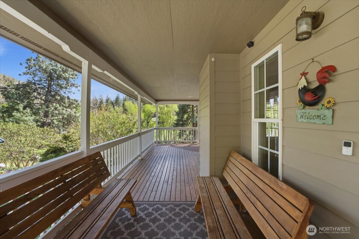 8831 Entiat River Road Entiat, WA 98822 - Photo 30 of 40