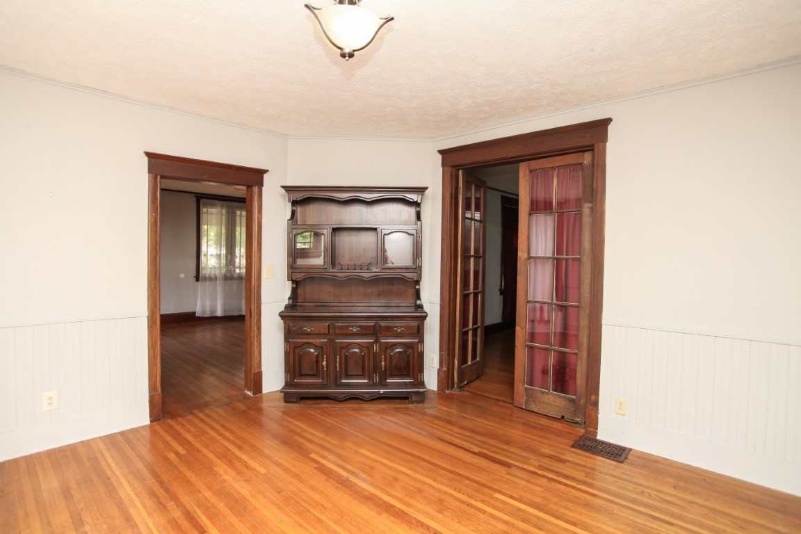 1115 Broadway Normal, IL 61761 - Photo 8 of 28 Gallery Image 8