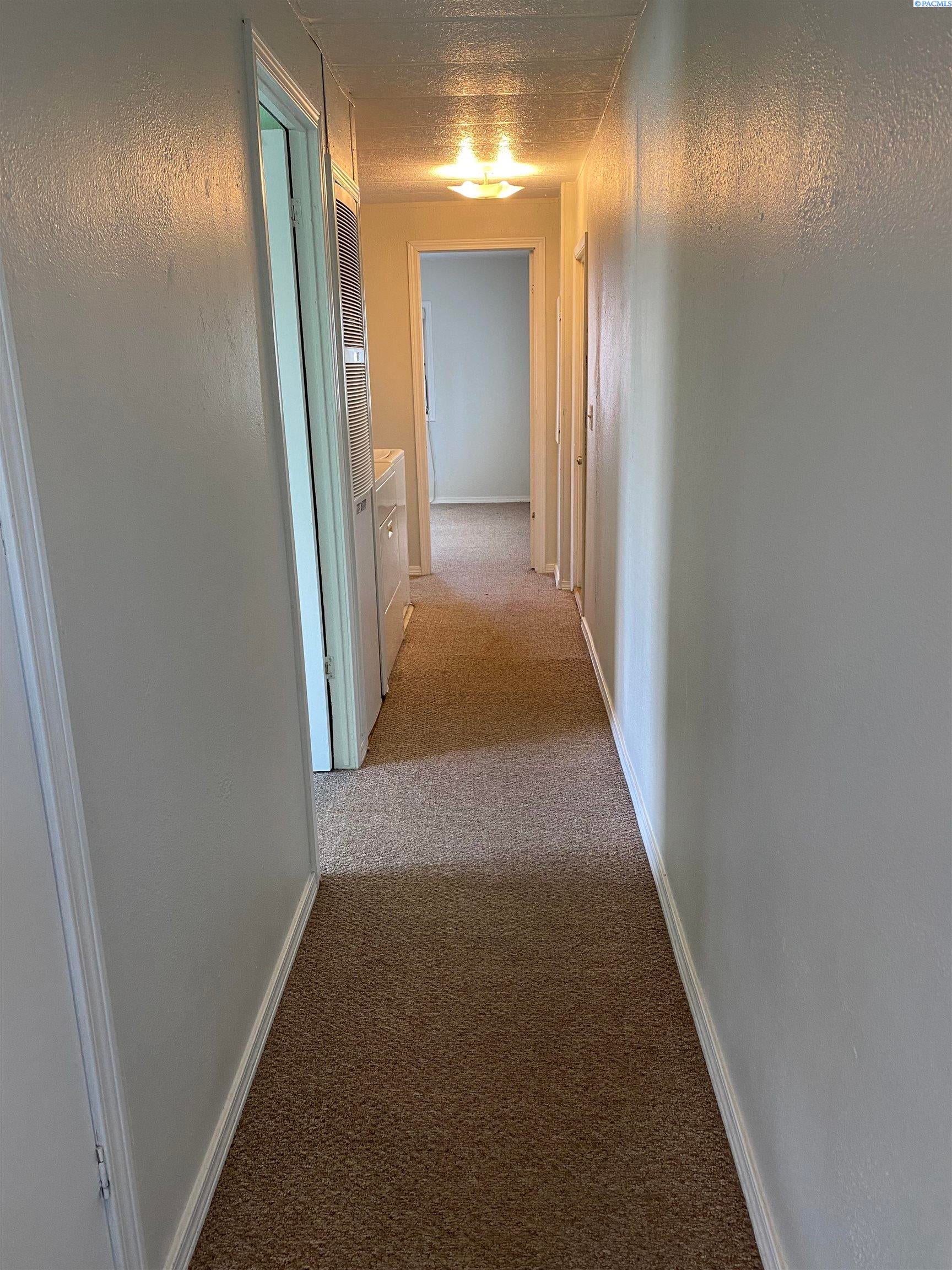 2652 Pullman Albion Road, Unit D1 Pullman, WA 99163 - Photo 10 of 28 Gallery Image 10