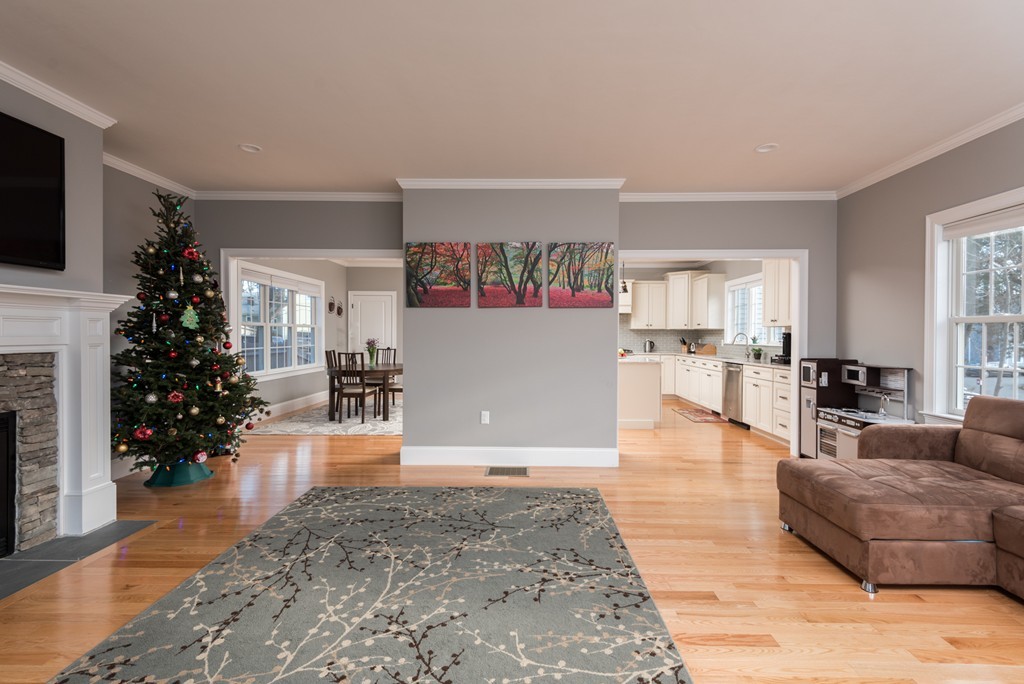 158 Wompatuck Road Hingham, MA 02043 - Photo 6 of 22 Gallery Image 6