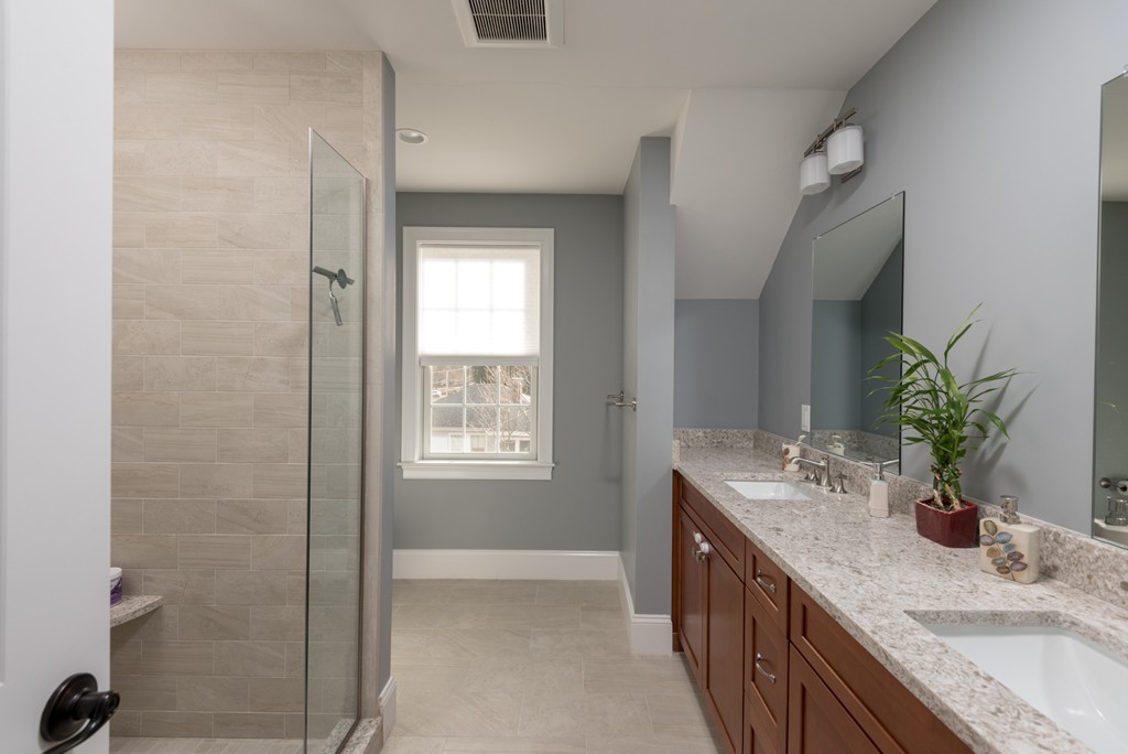 158 Wompatuck Road Hingham, MA 02043 - Photo 10 of 22 Gallery Image 10