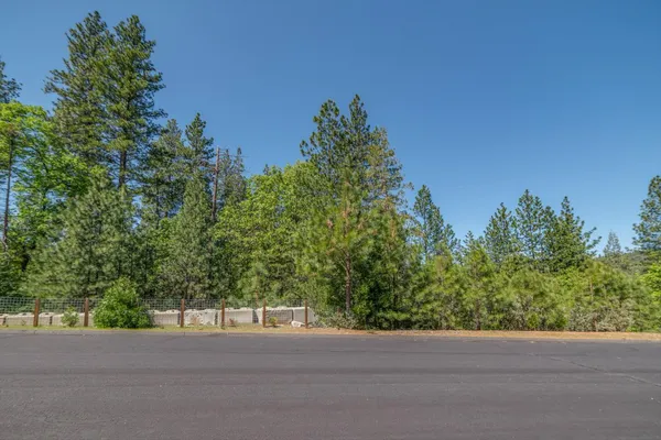 $175,000 | 241 Red Apple Drive, Murphys, CA 95247