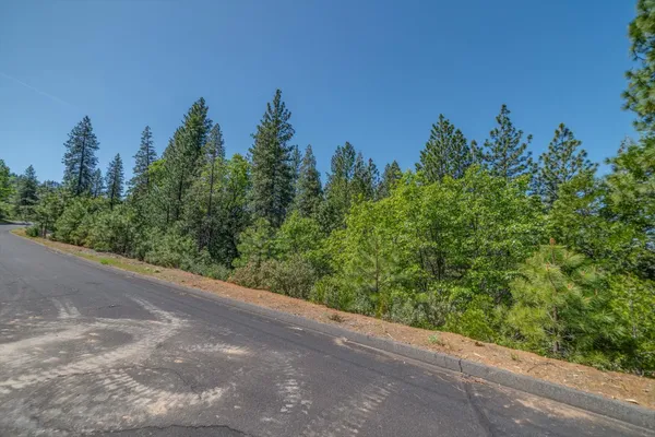 $175,000 | 241 Red Apple Drive, Murphys, CA 95247