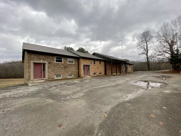 $1,100 | 371 Pineview Drive, Springville, TN 38256