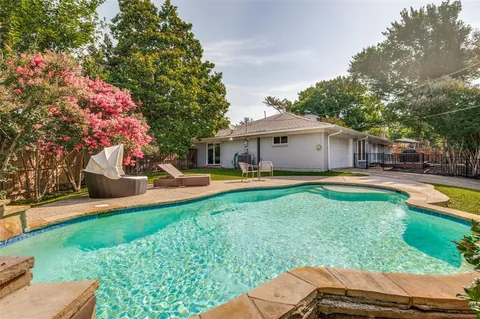 $924,900 | 4230 Royal Ridge Drive, Dallas, TX 75229