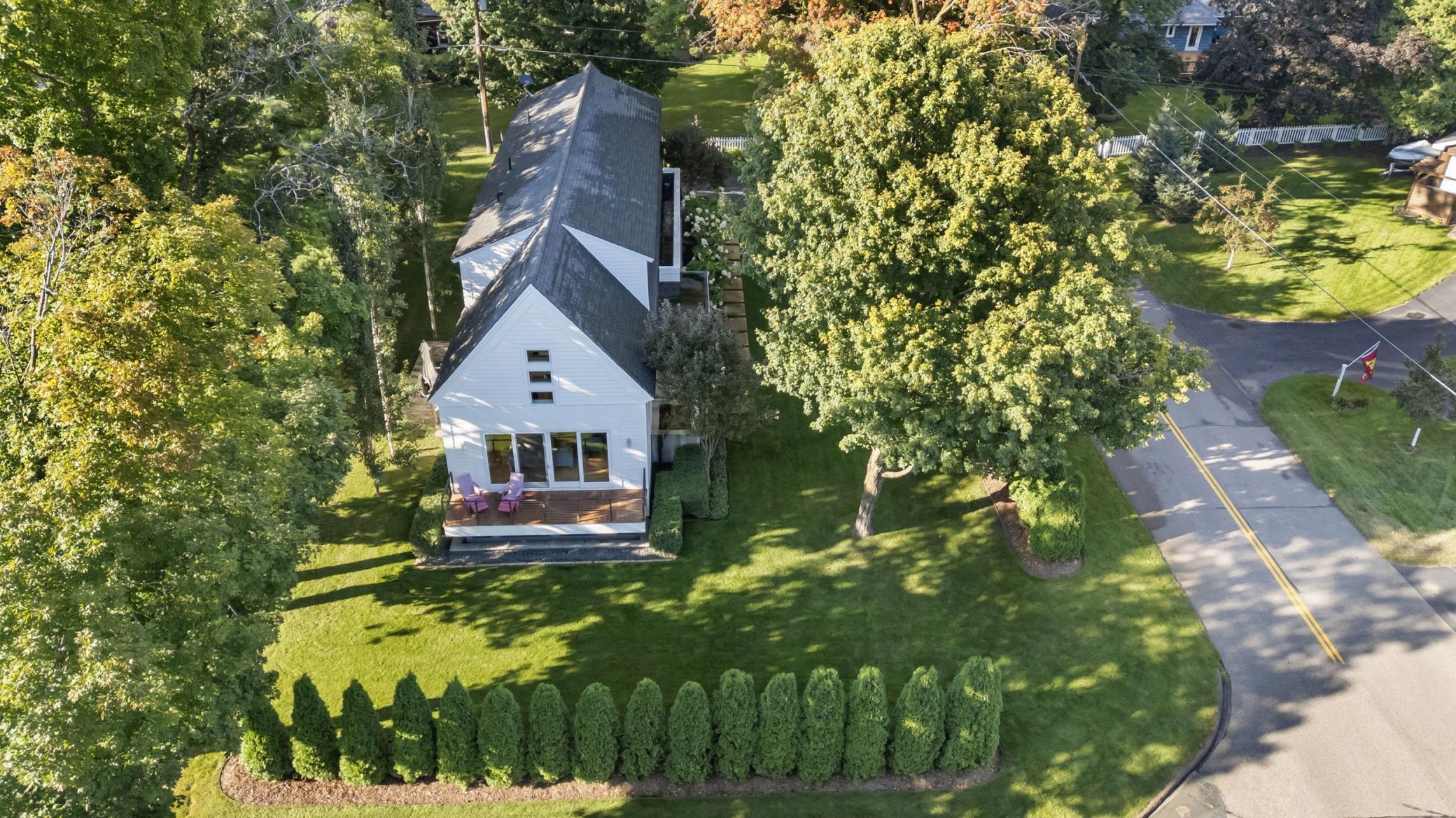 19100 Rutledge Road Wayzata, MN 55391 - Photo 7 of 52