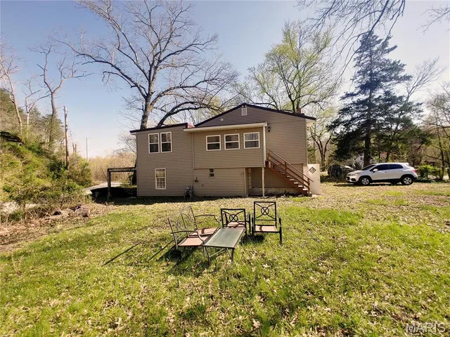 $109,900 | 2390 Wrights Lodge Road, St. Clair, MO 63077