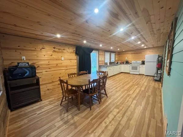 $109,900 | 2390 Wrights Lodge Road, St. Clair, MO 63077