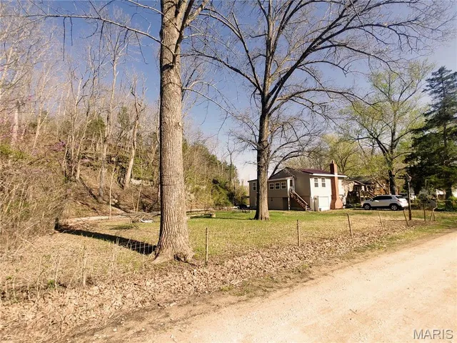 $109,900 | 2390 Wrights Lodge Road, St. Clair, MO 63077