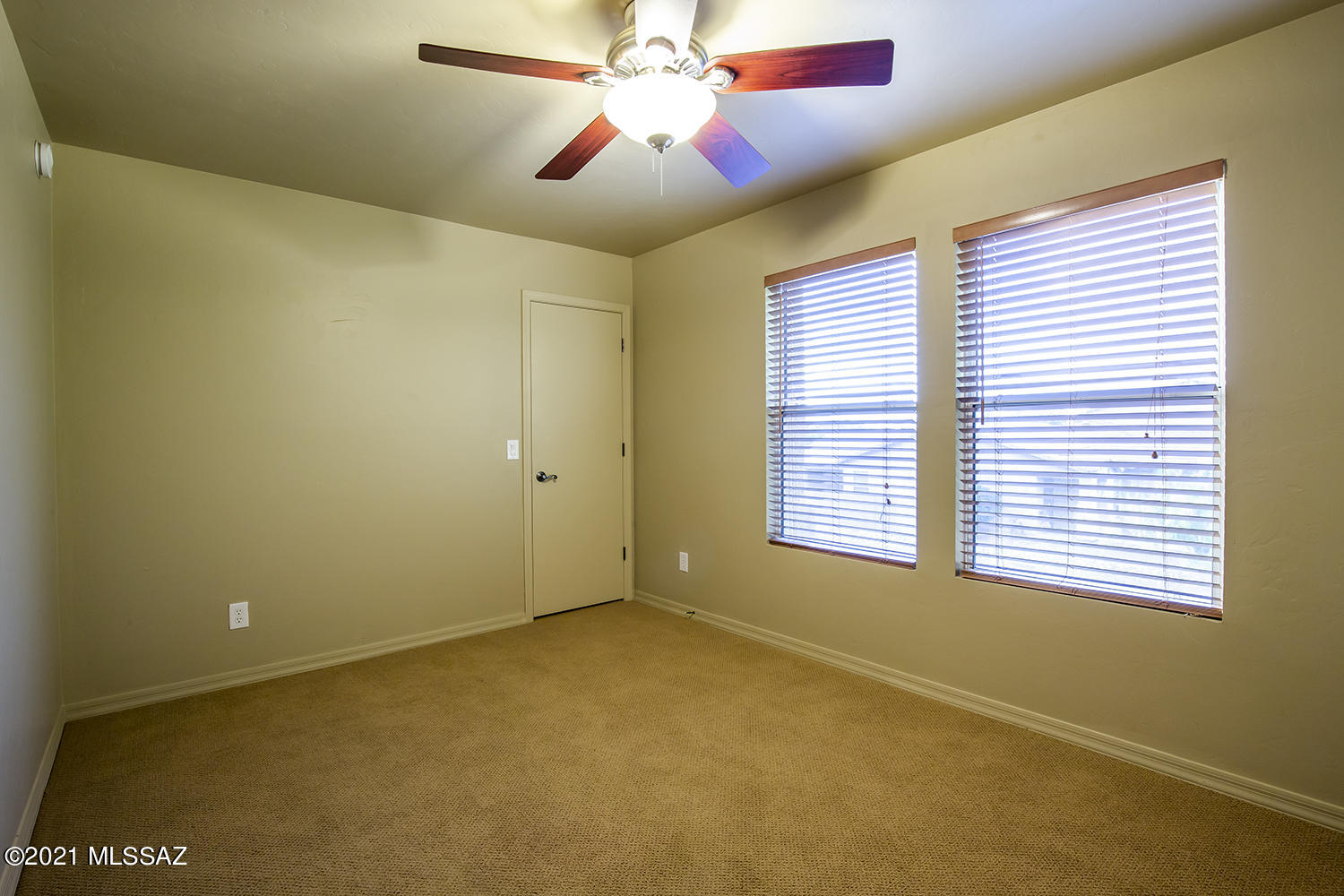 5741 West Rattler Street Tucson, AZ 85742 - Photo 13 of 32