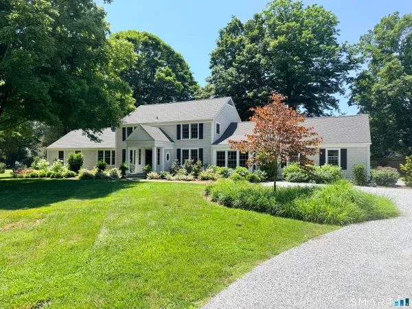 $1,195,000 | 21 B Library Lane, Old Lyme, CT 06371