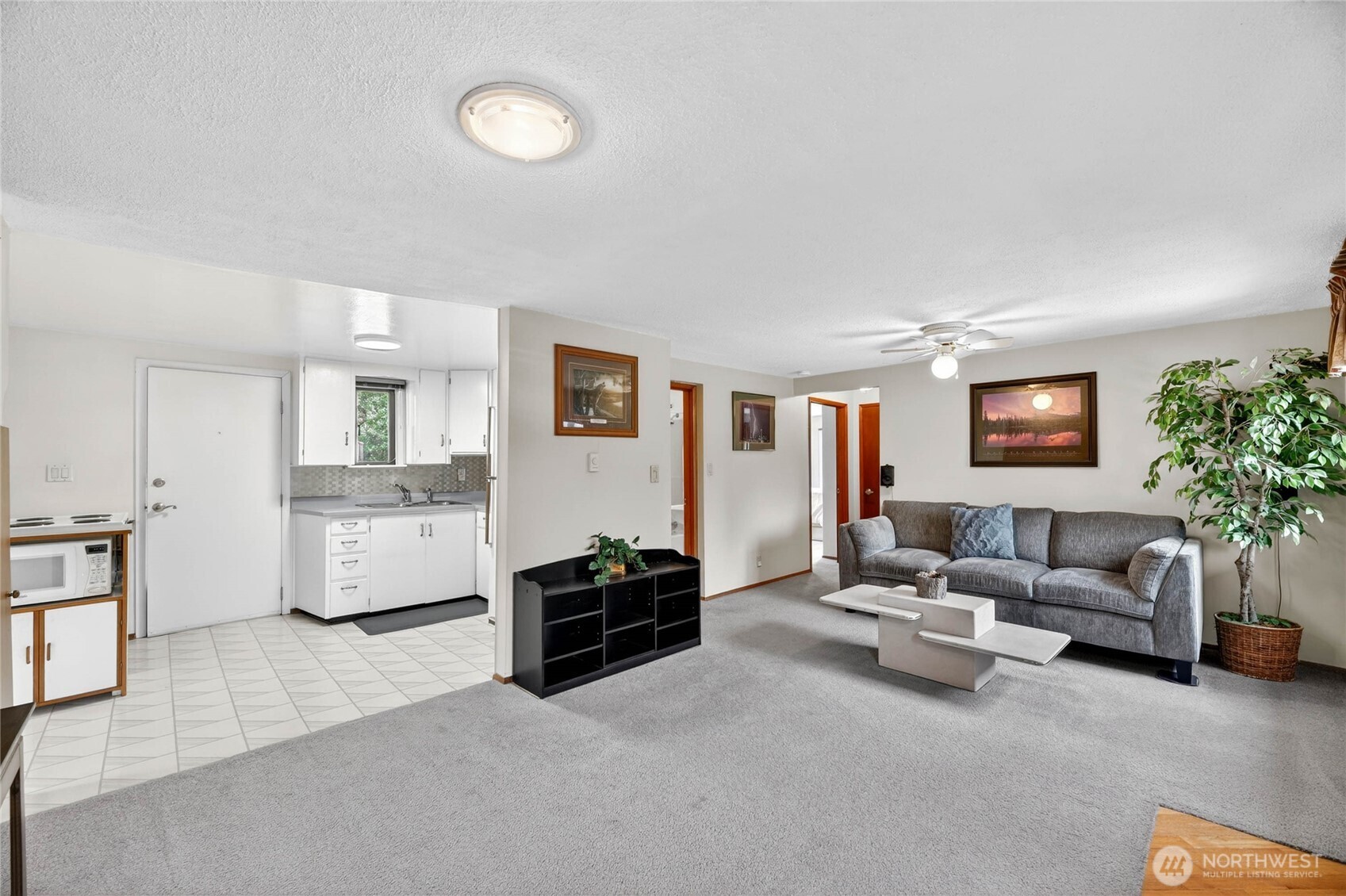 17830 116th Avenue Southeast Renton, WA 98058 - Photo 9 of 28