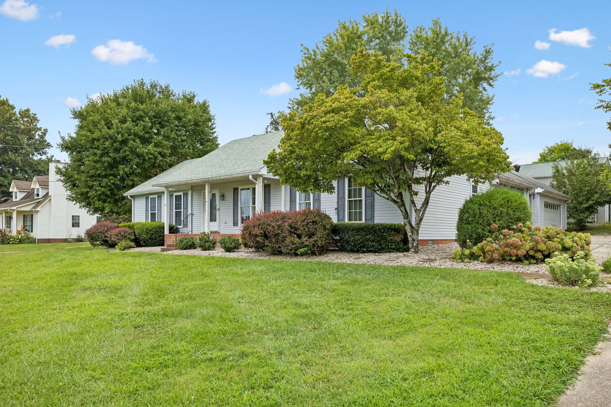 147 Flynn Road Gallatin, TN 37066 - Photo 4 of 41 Gallery Image 4