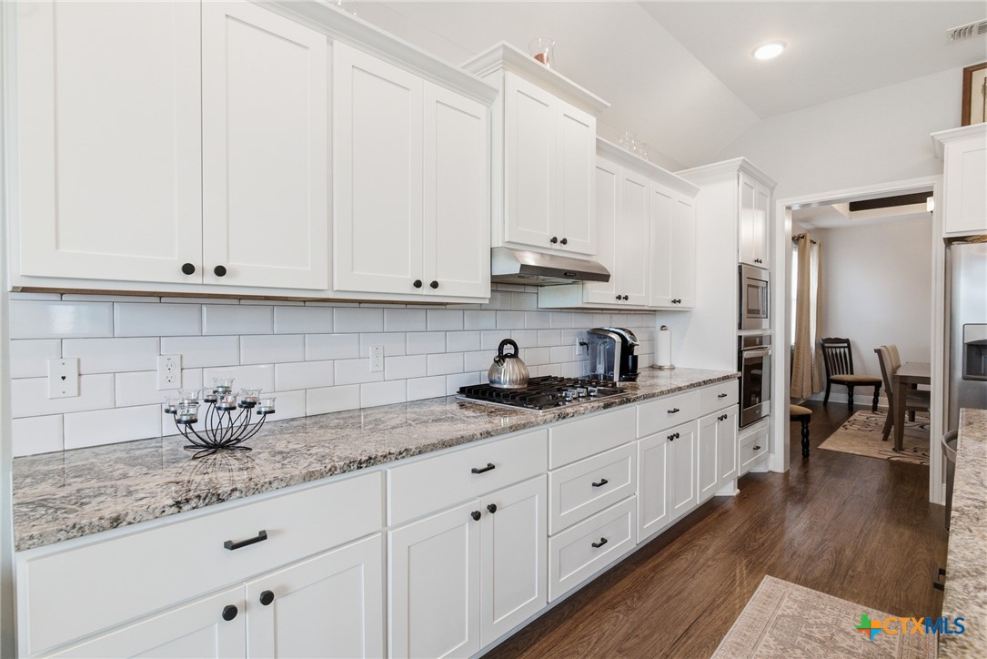113 Terra Vista Ranch Road Victoria, TX 77904 - Photo 12 of 47