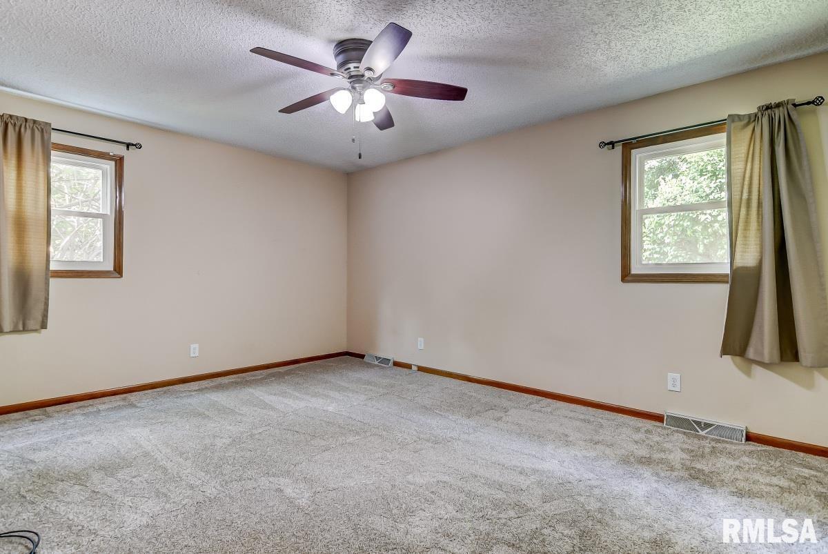 4124 Pickfair Road Springfield, IL 62703 - Photo 16 of 32 Gallery Image 16