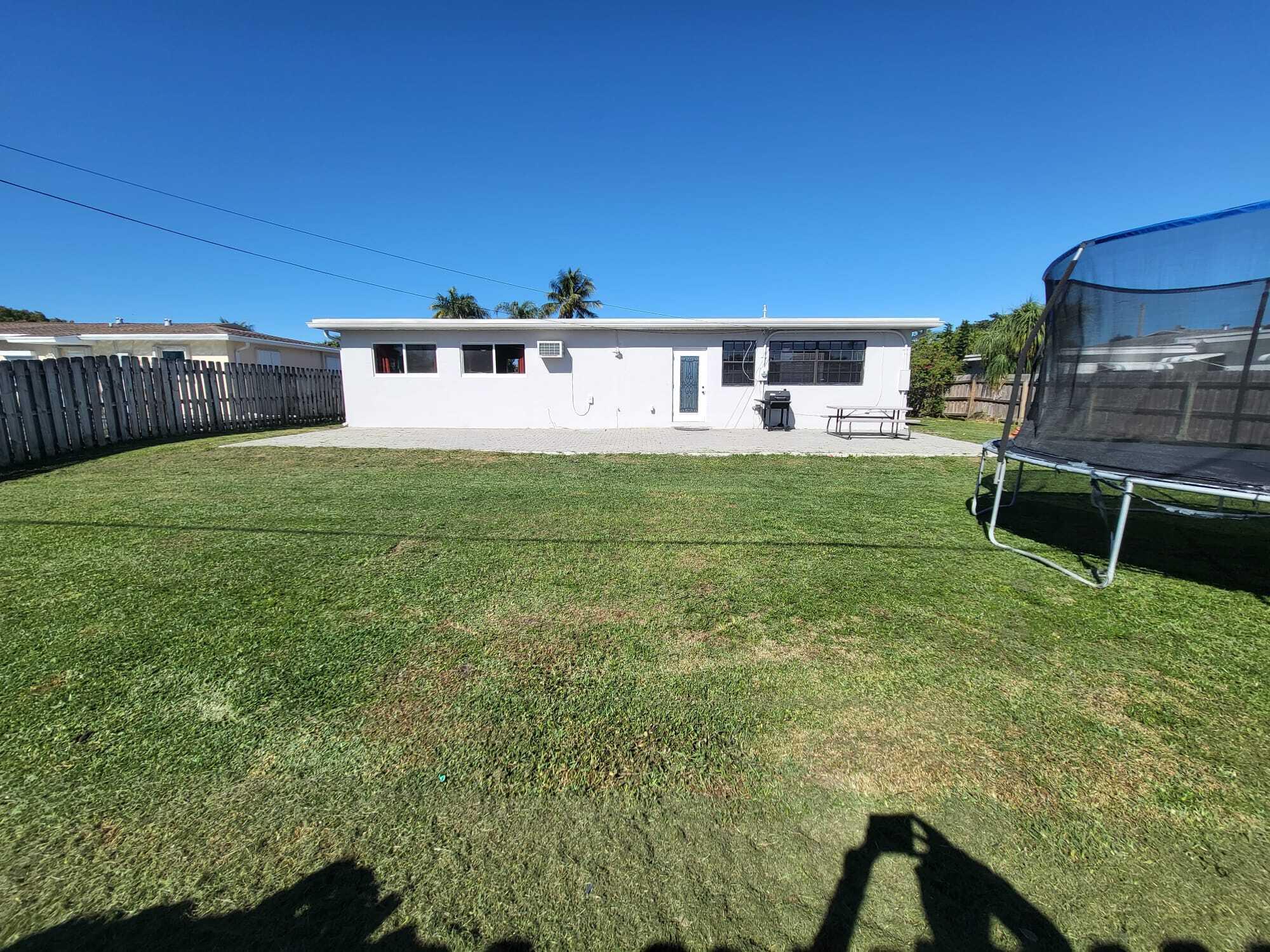 341 East Lake Road Palm Springs, FL 33461 - Photo 30 of 33 WhatsApp Image 2022-01-30 at 7.46.21 PM