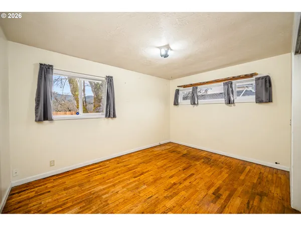 a view of an empty room with window