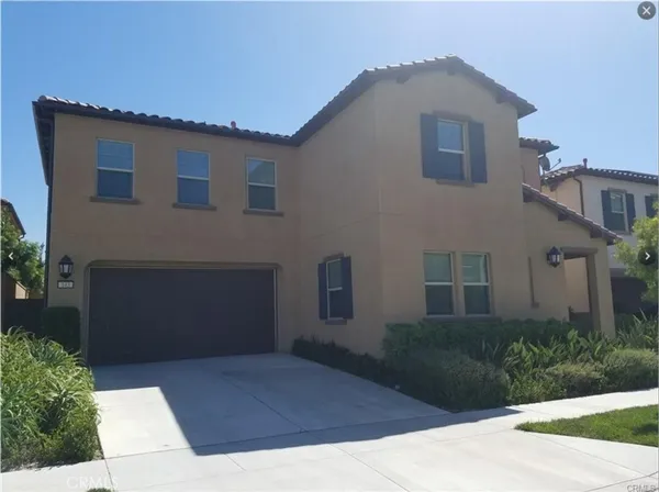 $4,900 | 143 Borrego, Irvine, CA 92618