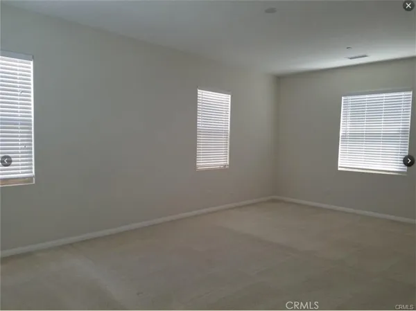 $4,900 | 143 Borrego, Irvine, CA 92618