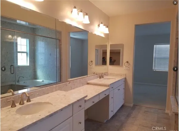 $4,900 | 143 Borrego, Irvine, CA 92618